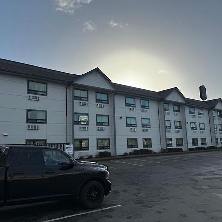 Gateway Inn & Suites Eugene-Springfield Exteriör bild