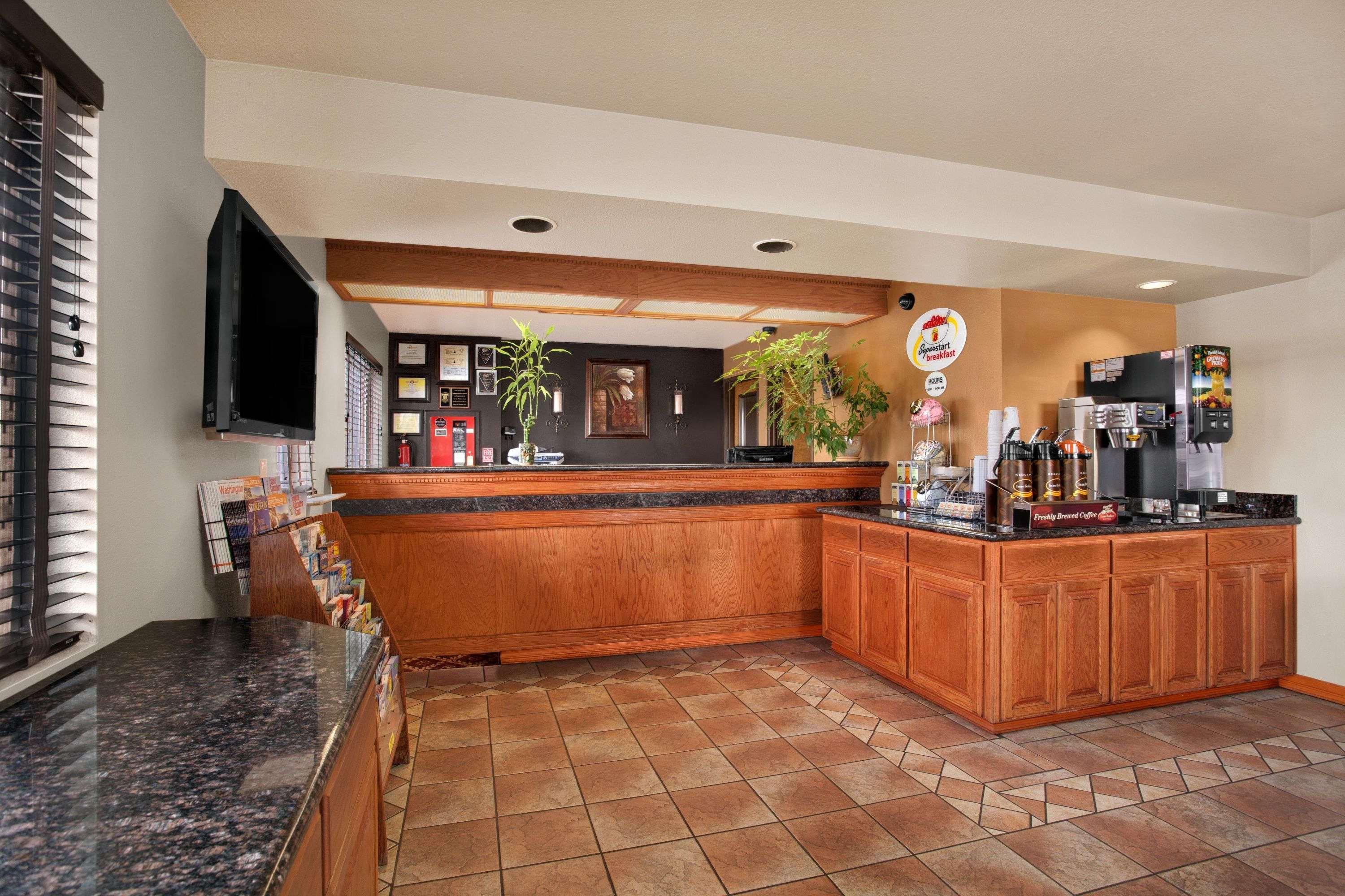 Gateway Inn & Suites Eugene-Springfield Exteriör bild